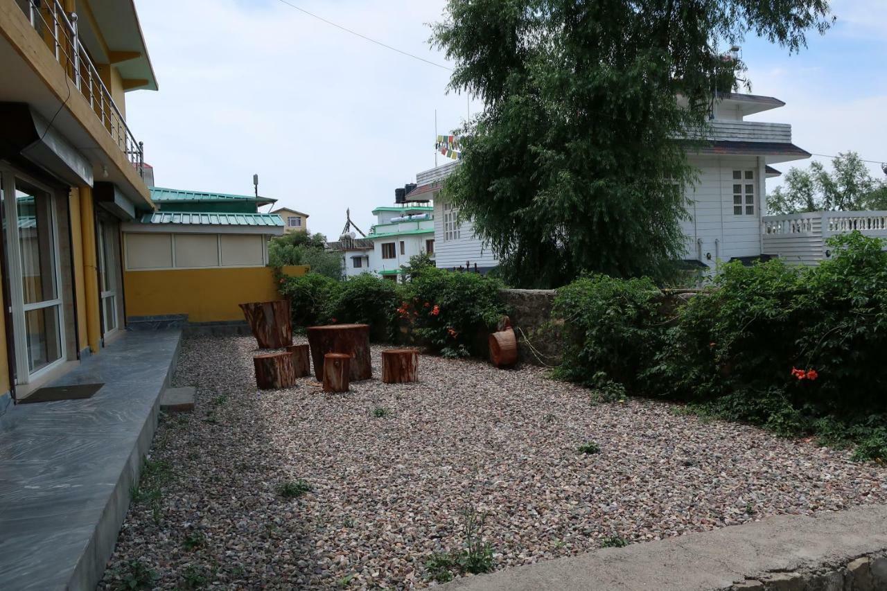 Zhim Zhim Guest House Bīr Esterno foto